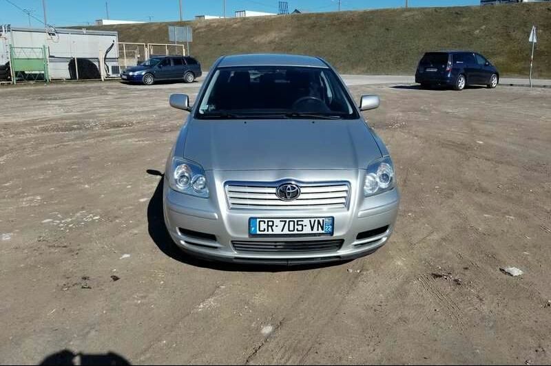 Продам Toyota Avensis 2006 года в Киеве