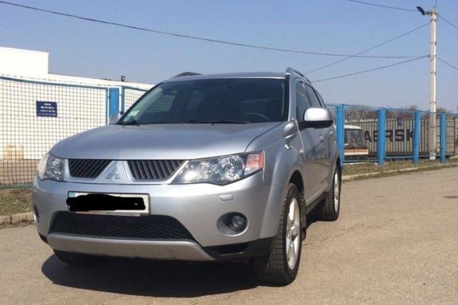 Продам Mitsubishi Outlander XL 2008 года в Харькове