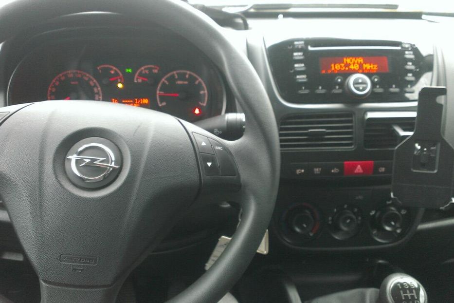 Продам Opel Combo груз. 1.3 2014 года в Житомире