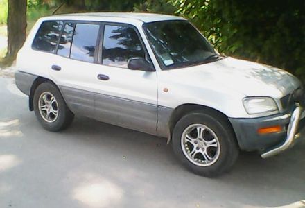 Продам Toyota Rav 4 1997 года в Донецке