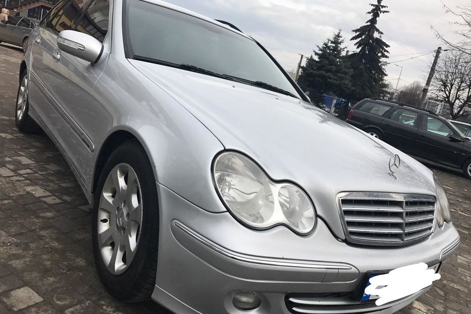 Продам Mercedes-Benz C-Class 2005 года в г. Червоноград, Львовская область