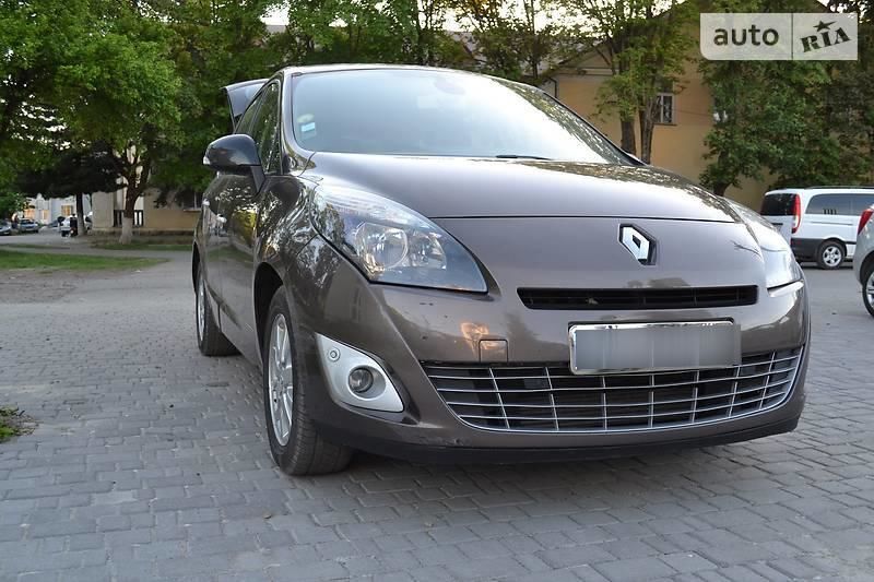 Продам Renault Grand Scenic 2011 года в г. Калуш, Ивано-Франковская область