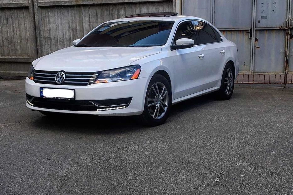 Продам Volkswagen Passat B7 2,5 2012 года в Киеве