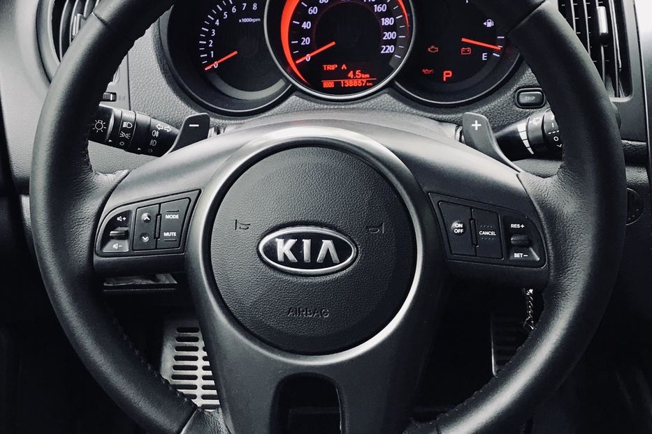Продам Kia Cerato 2011 года в Киеве