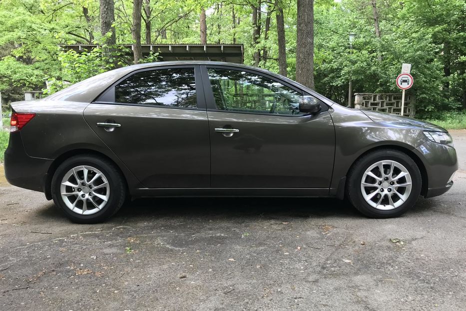 Продам Kia Cerato 2011 года в Киеве