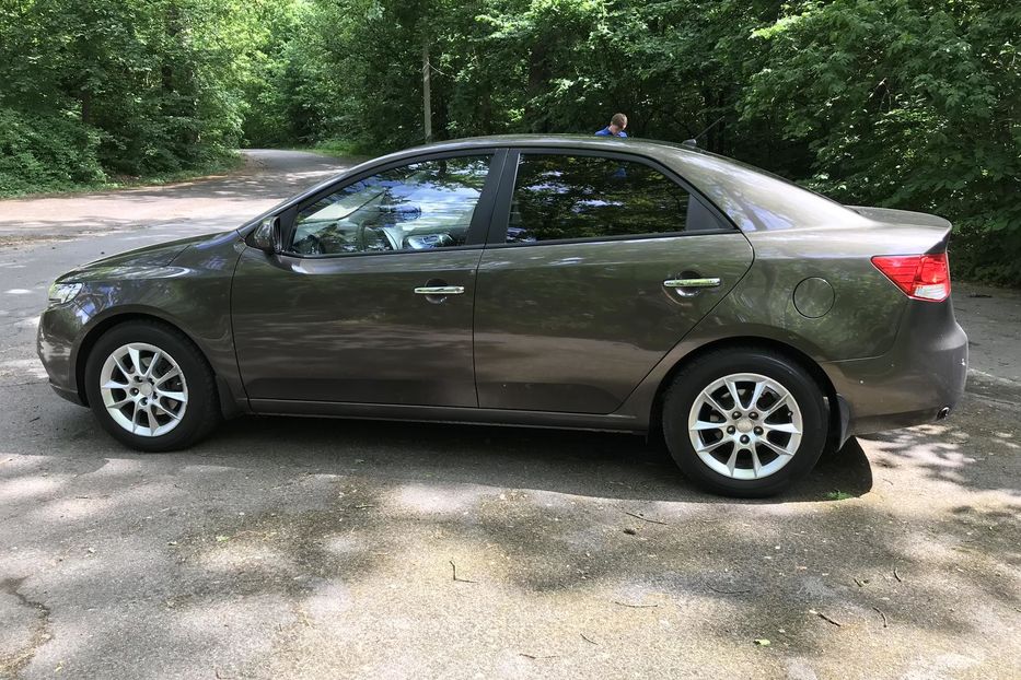 Продам Kia Cerato 2011 года в Киеве
