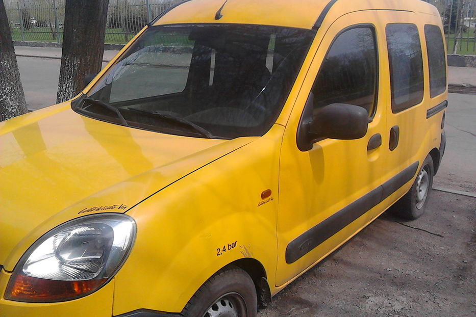 Продам Renault Kangoo пасс. 2003 года в Донецке