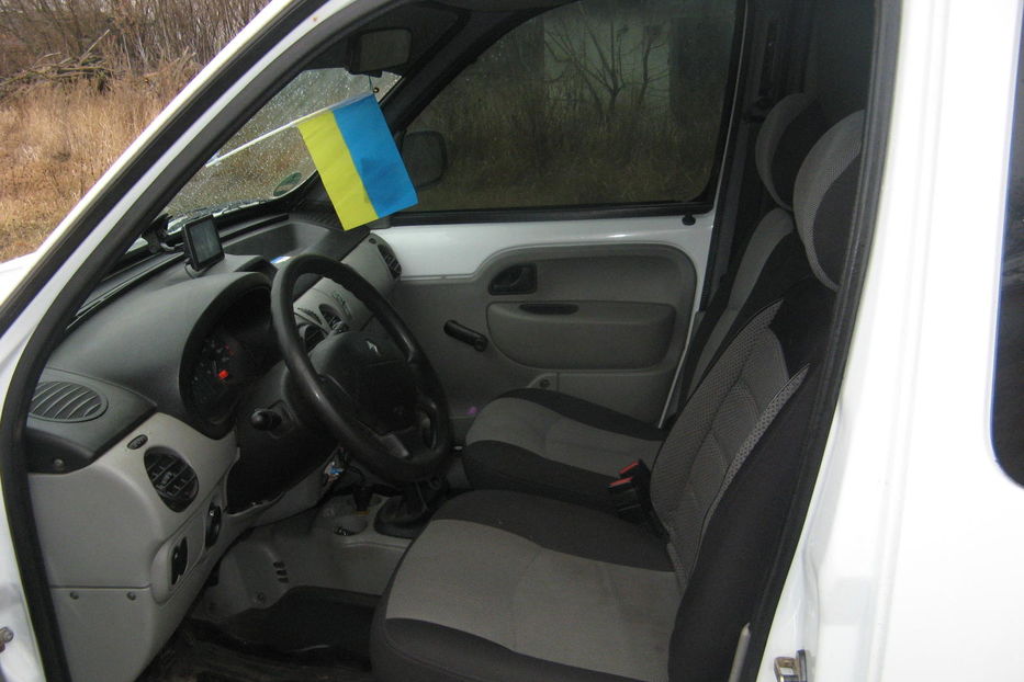 Продам Renault Kangoo пасс. 2004 года в Харькове