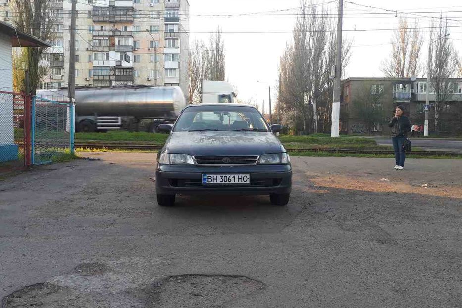 Продам Toyota Caldina 1993 года в Одессе