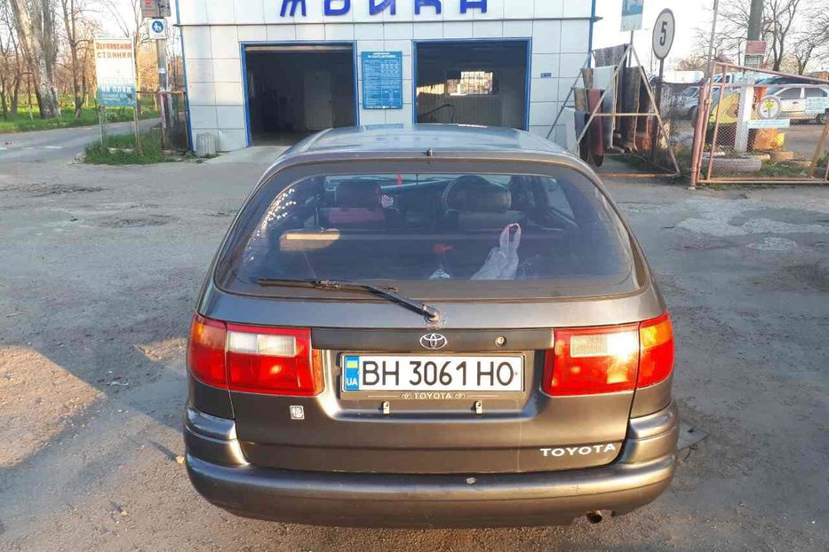 Продам Toyota Caldina 1993 года в Одессе