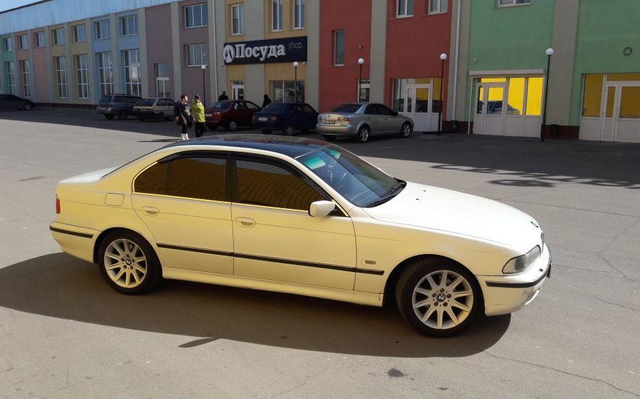 Продам BMW 523 1998 года в г. Мелитополь, Запорожская область