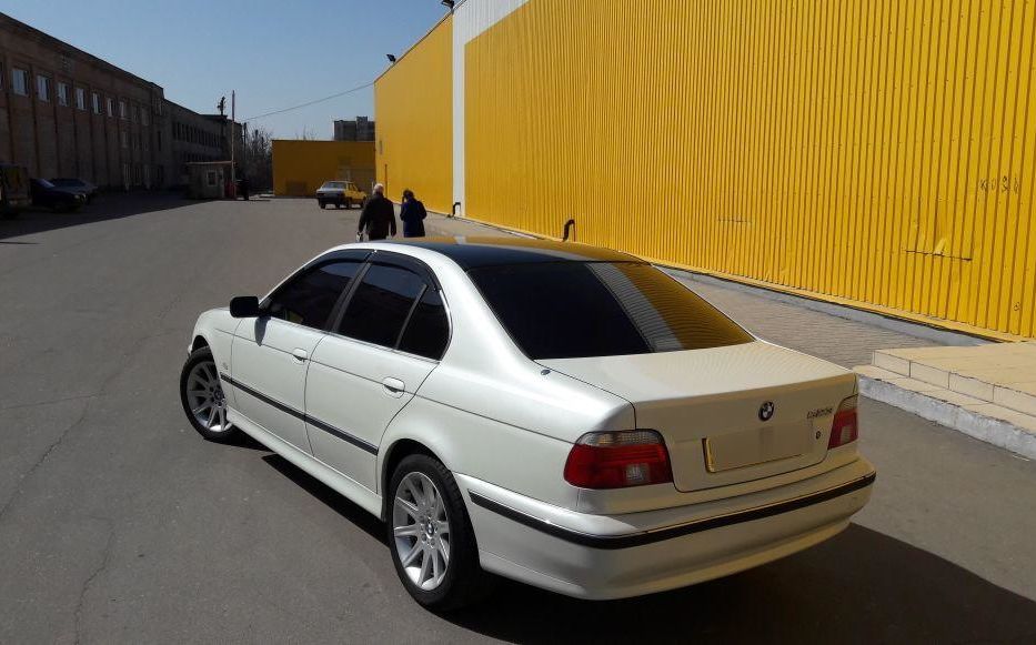 Продам BMW 523 1998 года в г. Мелитополь, Запорожская область