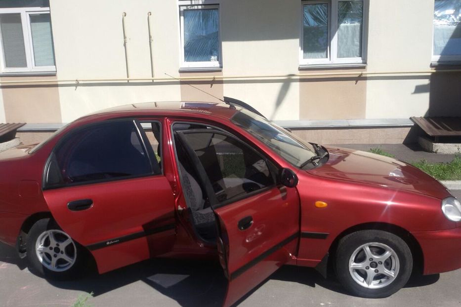 Продам Daewoo Lanos 2003 года в Киеве