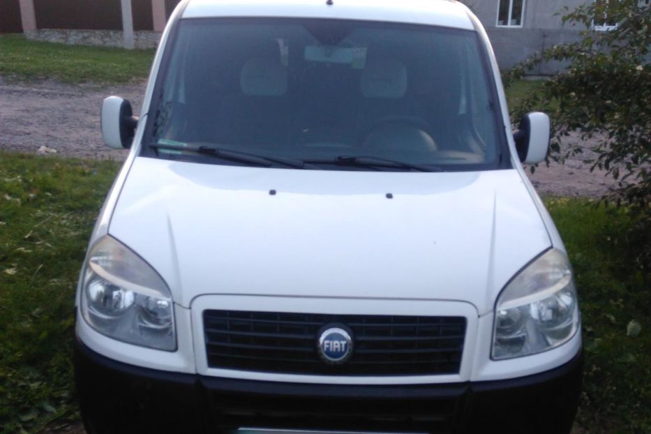 Продам Fiat Doblo пасс. 2007 года в г. Ромны, Сумская область