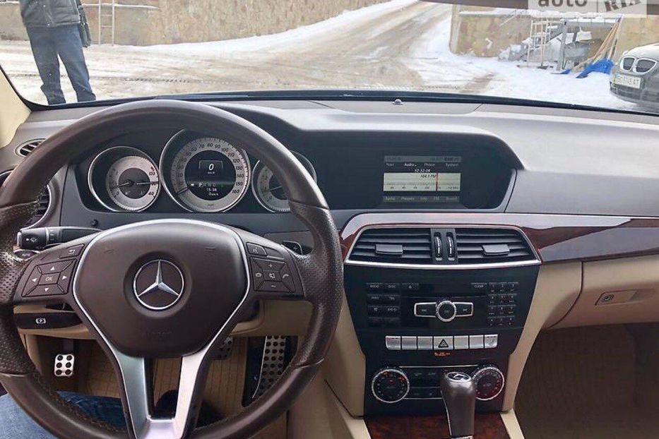 Продам Mercedes-Benz C-Class C 250 AMG Panorama 2013 года в Киеве