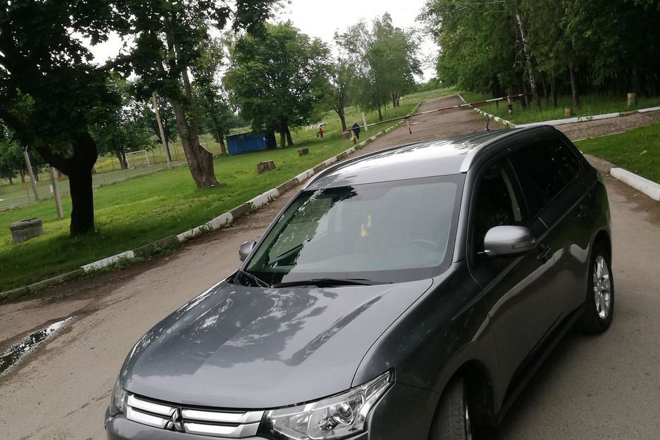 Продам Mitsubishi Outlander 2014 года в Львове