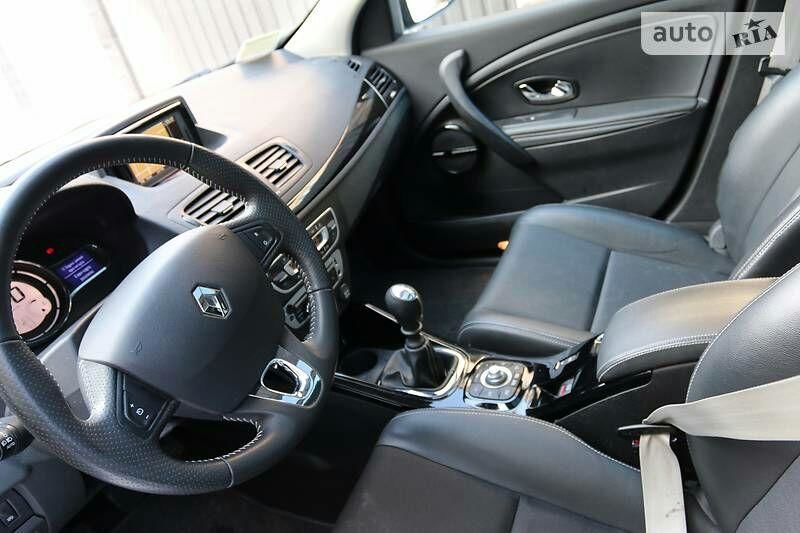 Продам Renault Megane 3 BOSE, Navi,Led,chrome  2013 года в Житомире