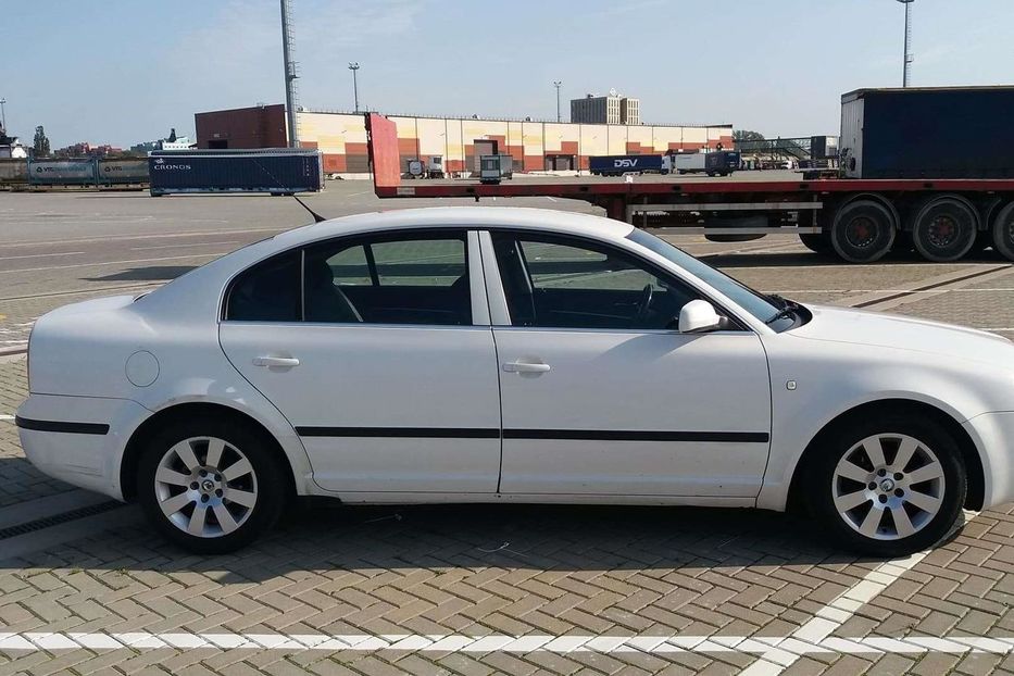 Продам Skoda Superb 2006 года в Киеве