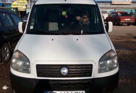 Продам Fiat Doblo пасс. 2006 года в Черновцах