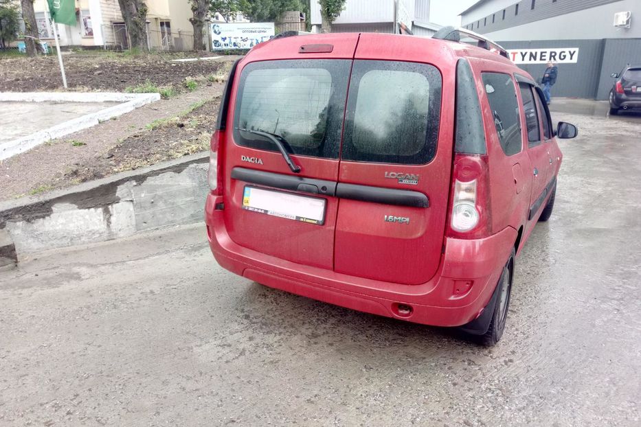 Продам Dacia Logan 1,6 универсал 2008 года в Киеве