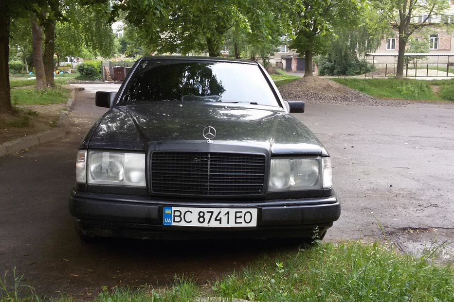 Продам Mercedes-Benz E-Class 1985 года в г. Новый Роздол, Львовская область