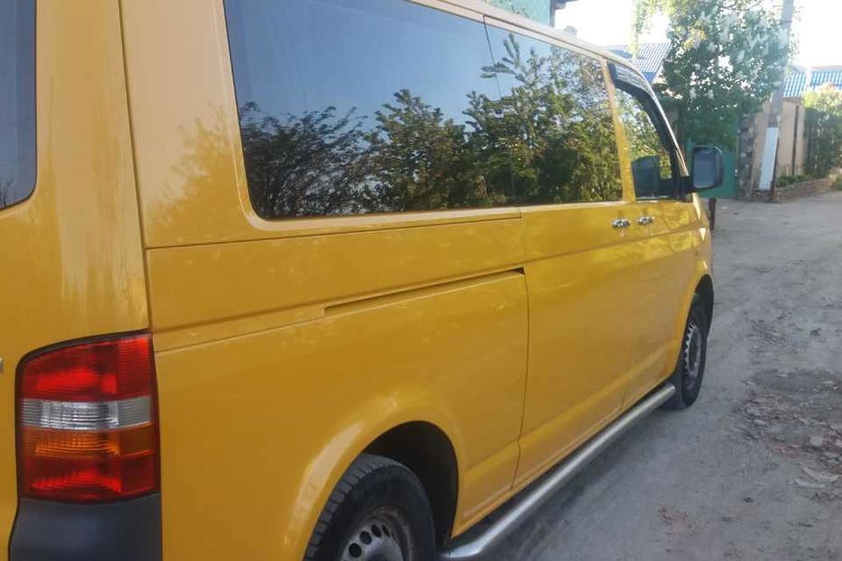 Продам Volkswagen T5 (Transporter) пасс. 2006 года в Одессе