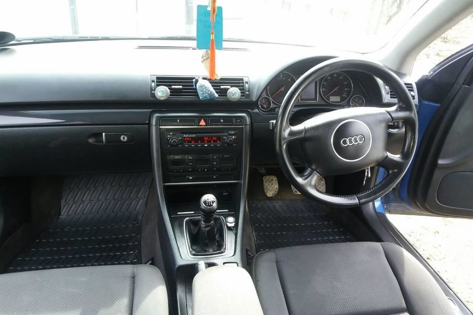 Продам Audi A4 S-line 2002 года в Черновцах