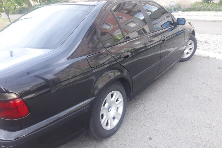Продам BMW 520 1999 года в г. Новая Каховка, Херсонская область