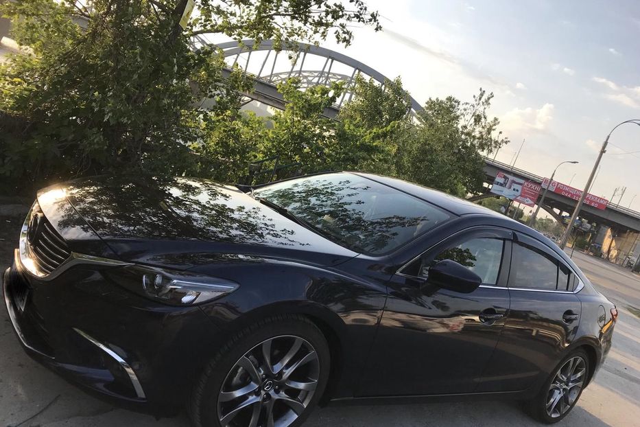 Продам Mazda 6 SKYACTIV-G 192 p.s 2015 года в Киеве