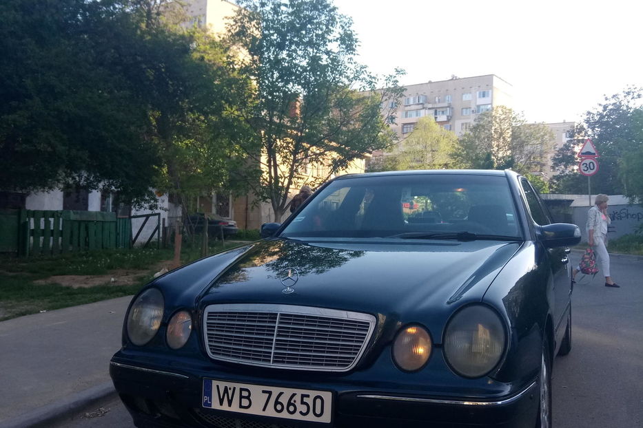 Продам Mercedes-Benz E-Class 2002 года в Одессе