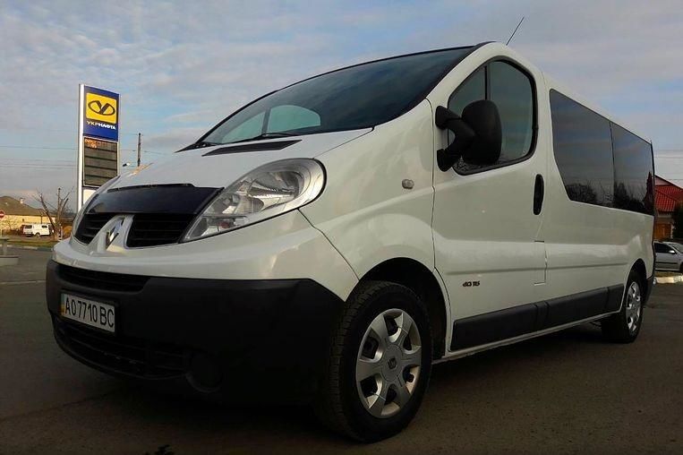 Продам Renault Trafic пасс. 2010 года в г. Смела, Черкасская область