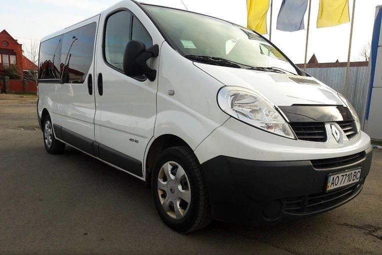 Продам Renault Trafic пасс. 2010 года в г. Смела, Черкасская область