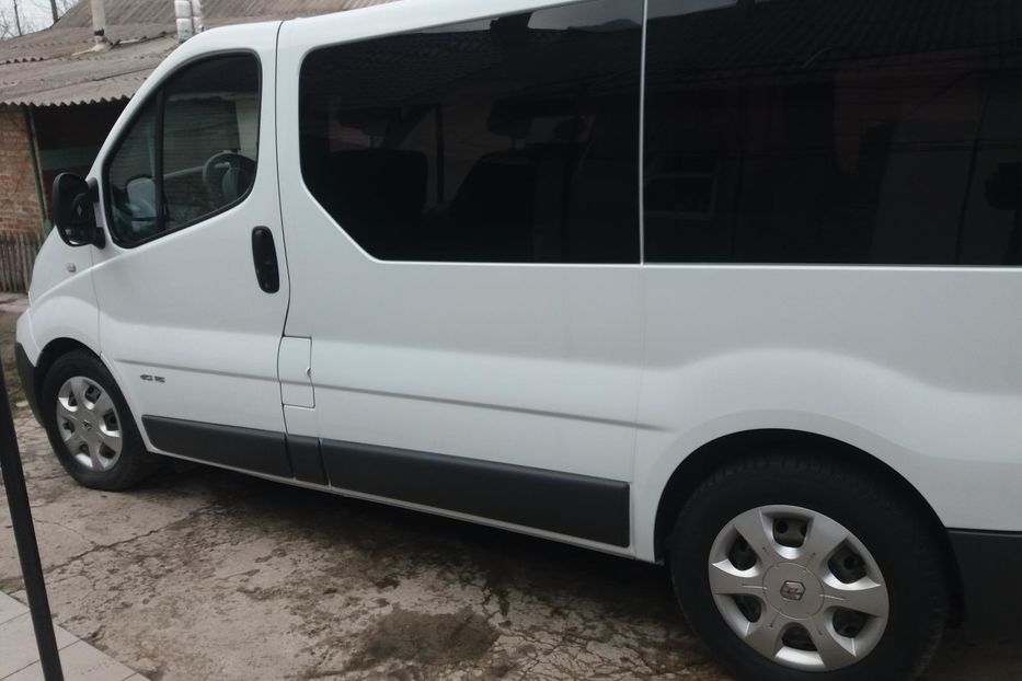 Продам Renault Trafic пасс. 2008 года в Запорожье