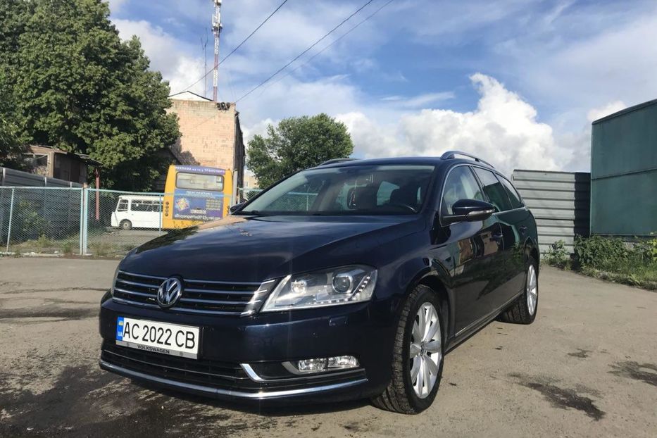 Продам Volkswagen Passat B7 4X4 2011 года в Луцке