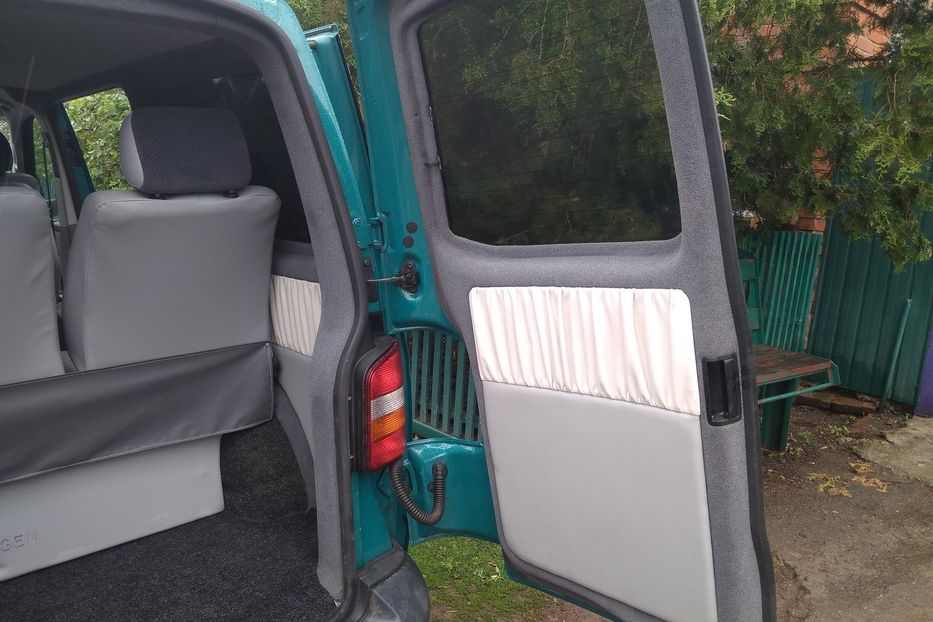 Продам Volkswagen T5 (Transporter) пасс. 2005 года в Сумах