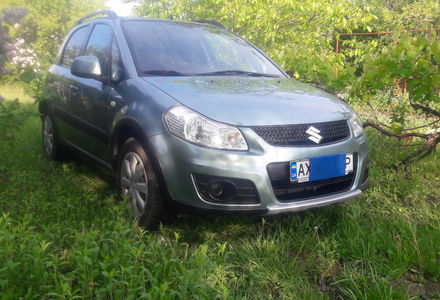 Продам Suzuki SX4 2011 года в Харькове