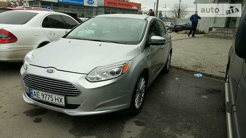 Продам Ford Focus 2013 года в г. Кривой Рог, Днепропетровская область