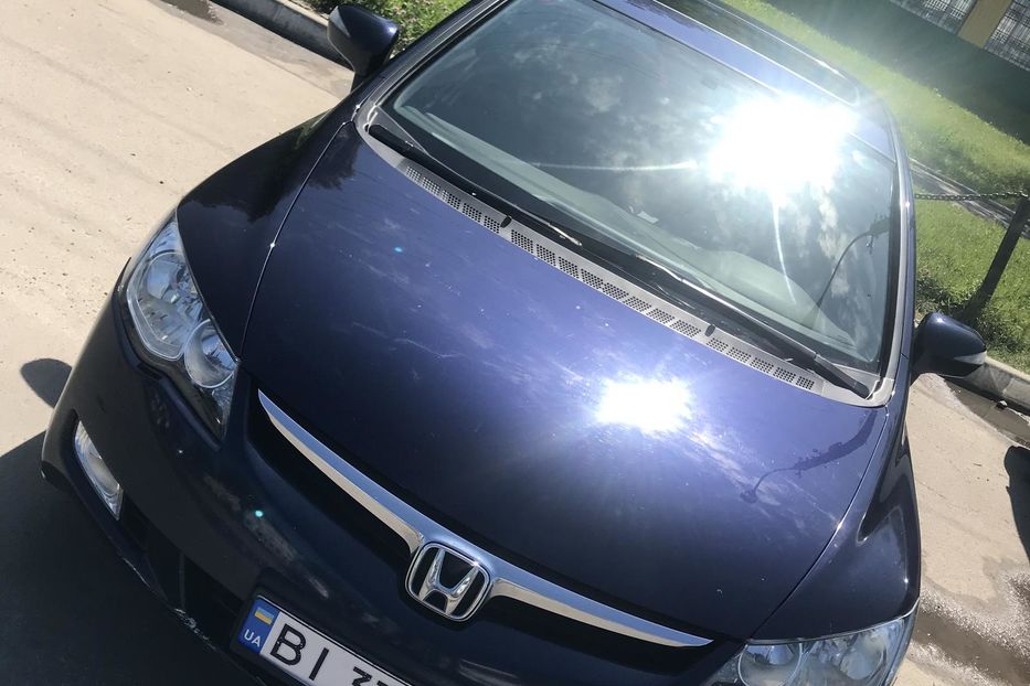 Продам Honda Civic Повна комплектація 2007 года в Луцке