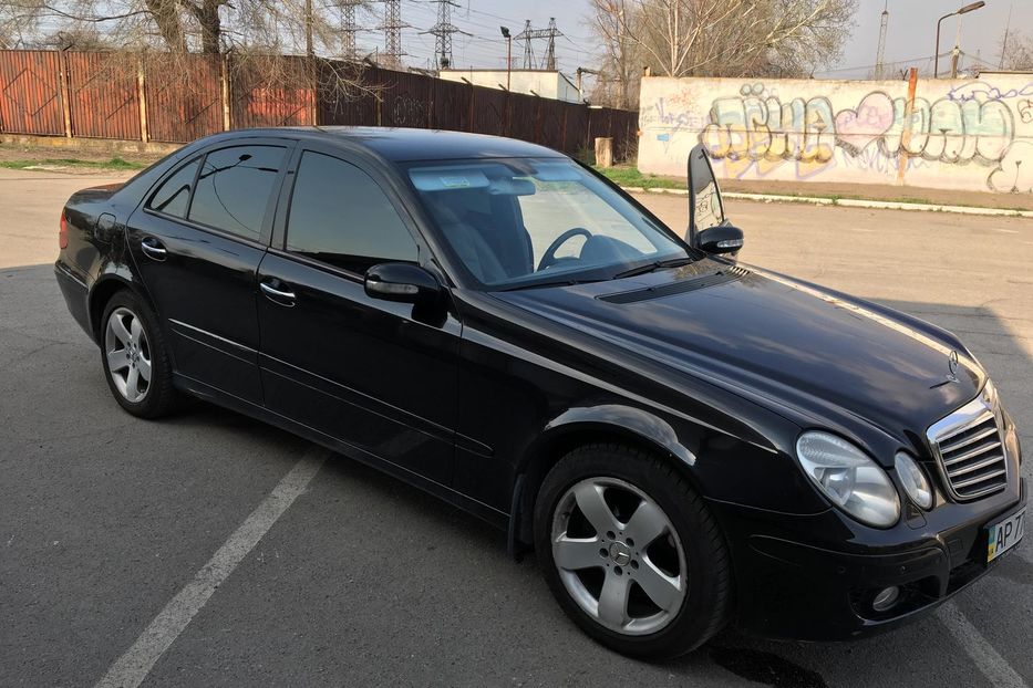 Продам Mercedes-Benz E-Class W211 2005 года в Запорожье