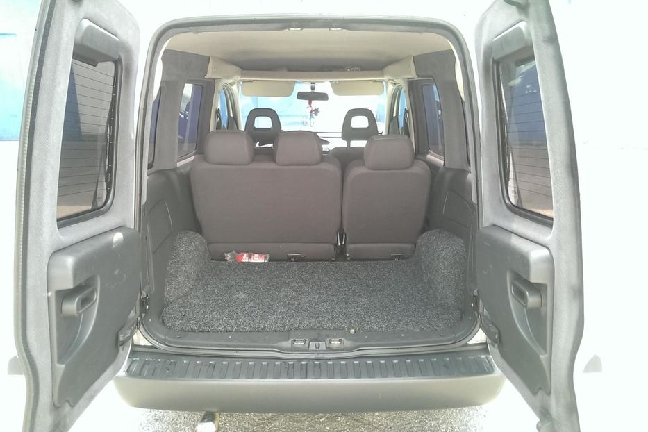 Продам Opel Combo пасс. 1.3cdti 2006 года в г. Бердичев, Житомирская область