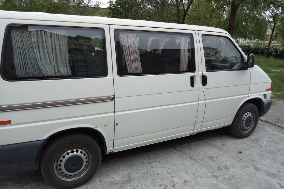 Продам Volkswagen T4 (Transporter) пасс. 1998 года в г. Каменское, Днепропетровская область