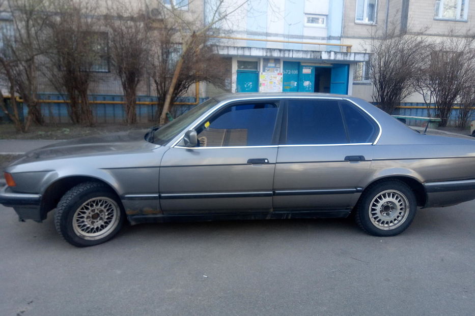Продам BMW 730 0 1993 года в Киеве
