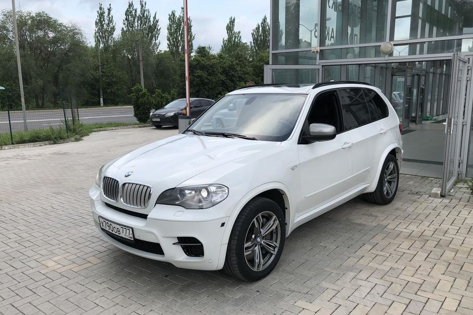 Продам BMW X5 M 50d 2012 года в Луганске