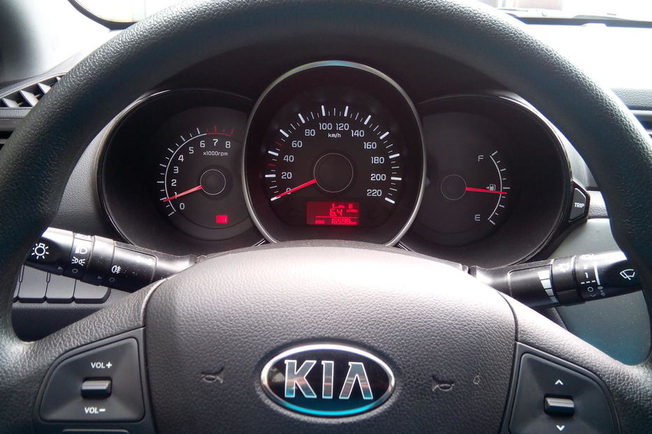 Продам Kia Rio 2013 года в Сумах