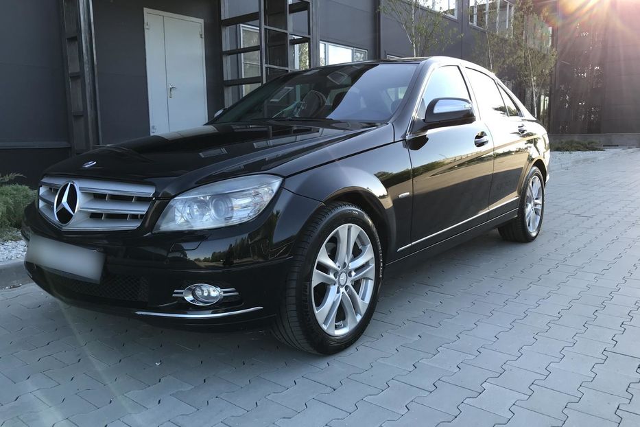 Продам Mercedes-Benz C-Class C 200 2008 года в Киеве