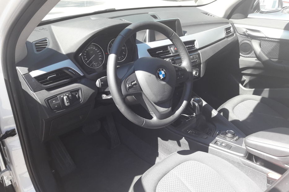 Продам BMW X1 sDrive18d 2017 года в Запорожье