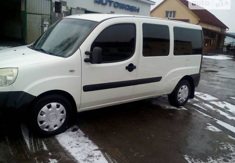 Продам Fiat Doblo пасс. 2008 года в г. Мукачево, Закарпатская область