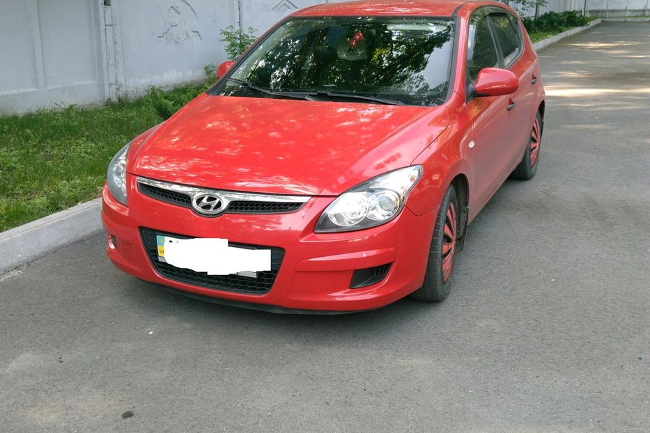 Продам Hyundai i30  2010 года в Харькове