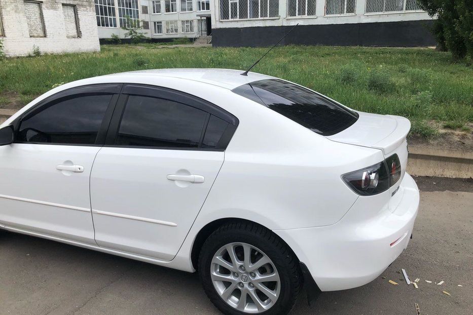 Продам Mazda 3 2009 года в Харькове