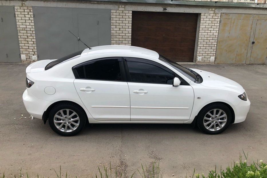 Продам Mazda 3 2009 года в Харькове